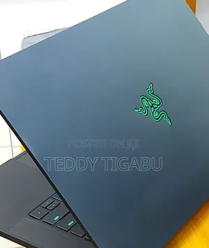 New Laptop Razer Blade 32GB Intel Core I7 SSD 1T