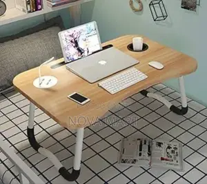 ባለብዙ ተግባር ላፕቶፕ ጠረጴዛ