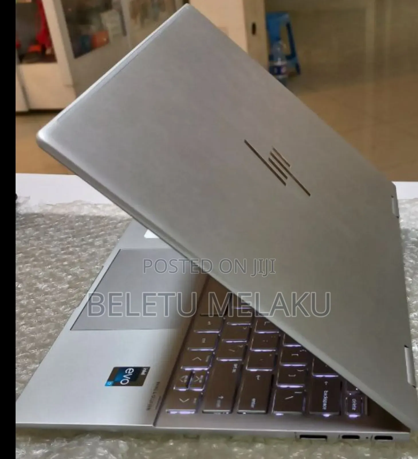 New Laptop HP Envy X360 8GB Intel Core I7 SSD 512GB