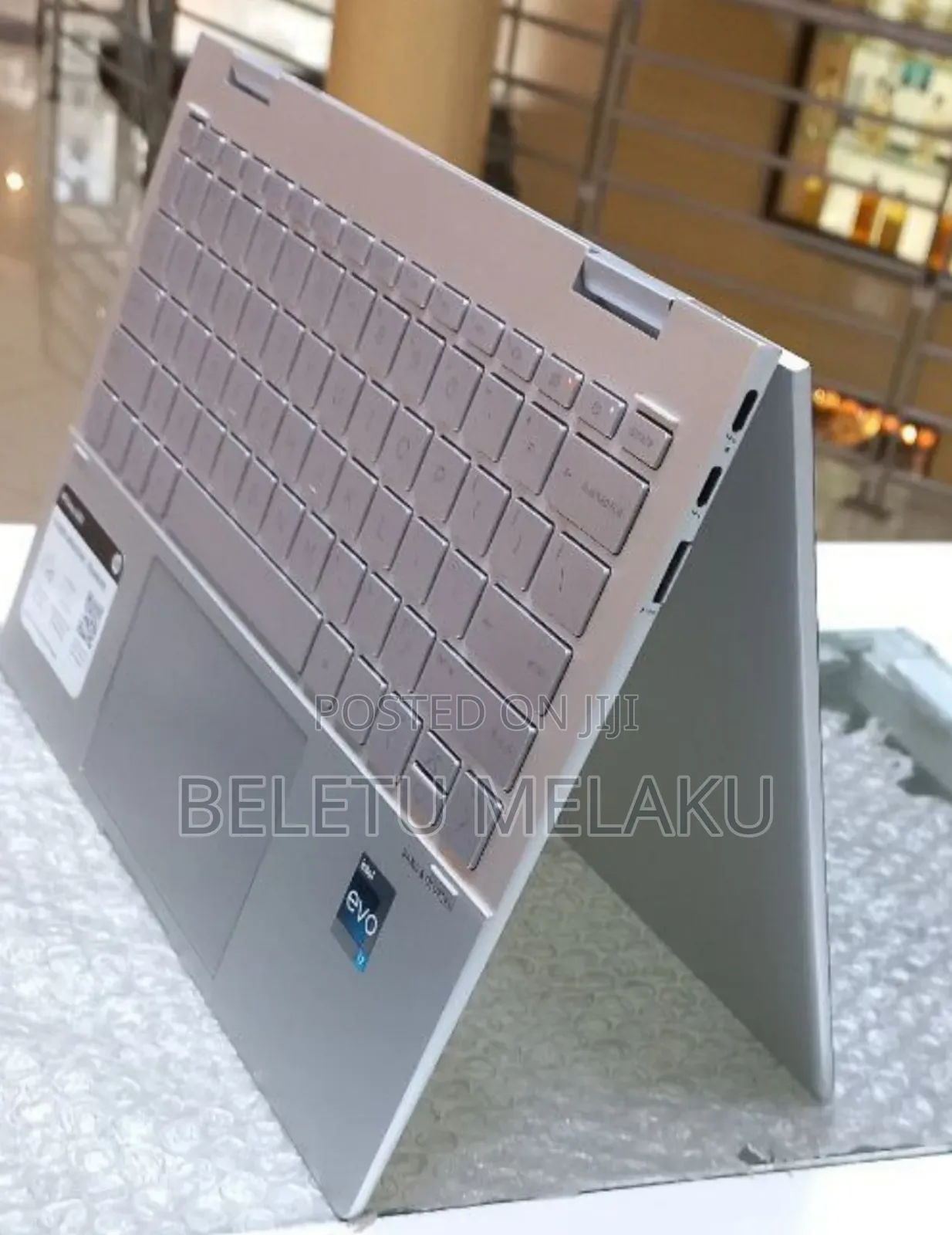 New Laptop HP Envy X360 8GB Intel Core I7 SSD 512GB