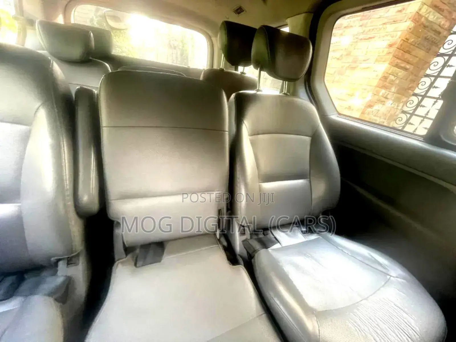 Hyundai Starex 2014 Silver