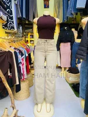 Straight-Leg Jeans for Women