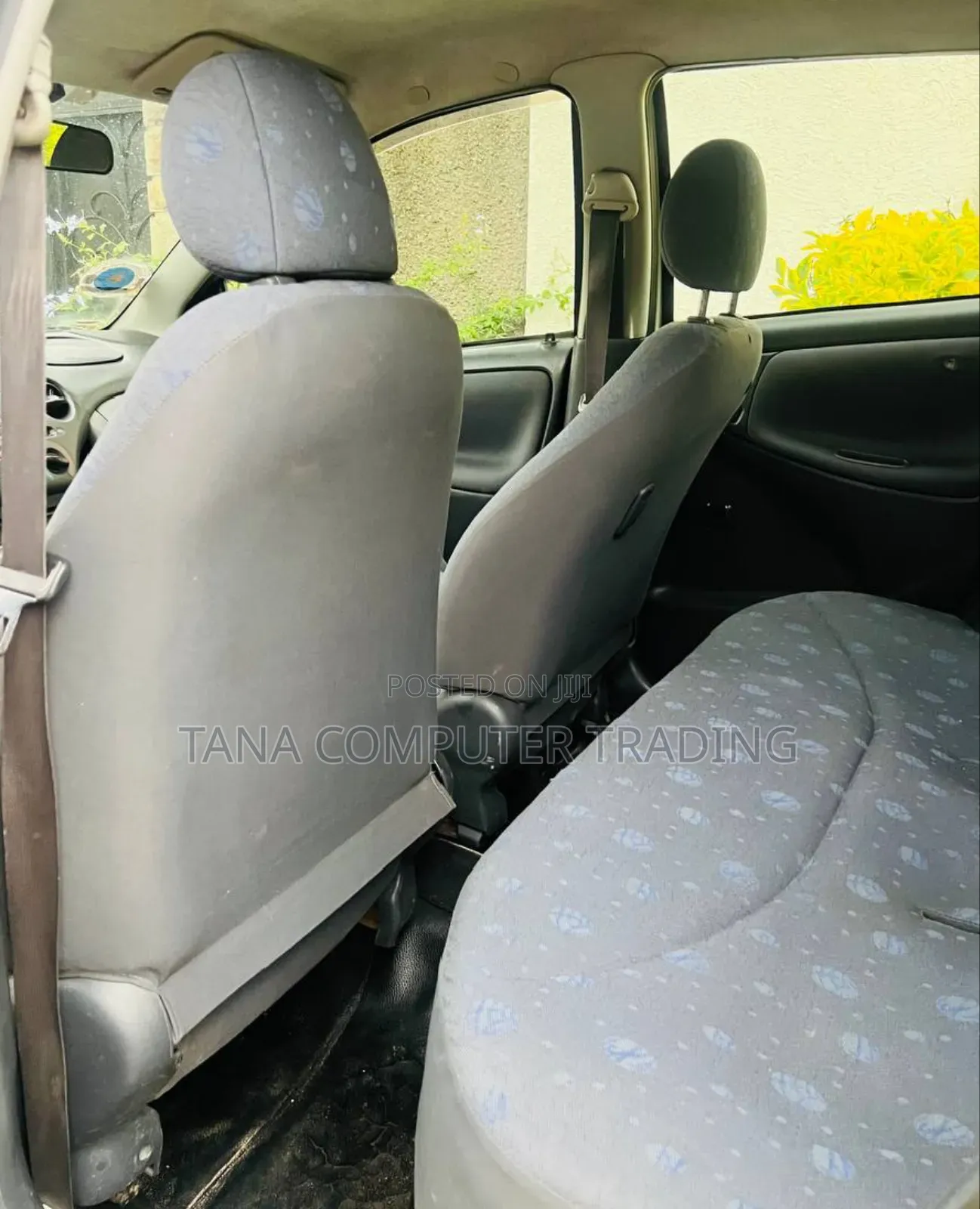 Toyota Vitz 2002 Silver