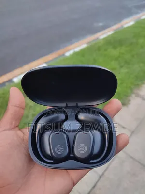 Photo - Wireless Sports Headphones Earphones Bluetooth