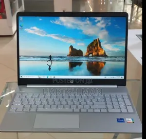 New Laptop HP Stream Notebook 8GB Intel Core I7 SSD 512GB