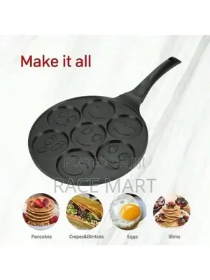 Momcoc Smiley Face Non Stick Pancake Pan