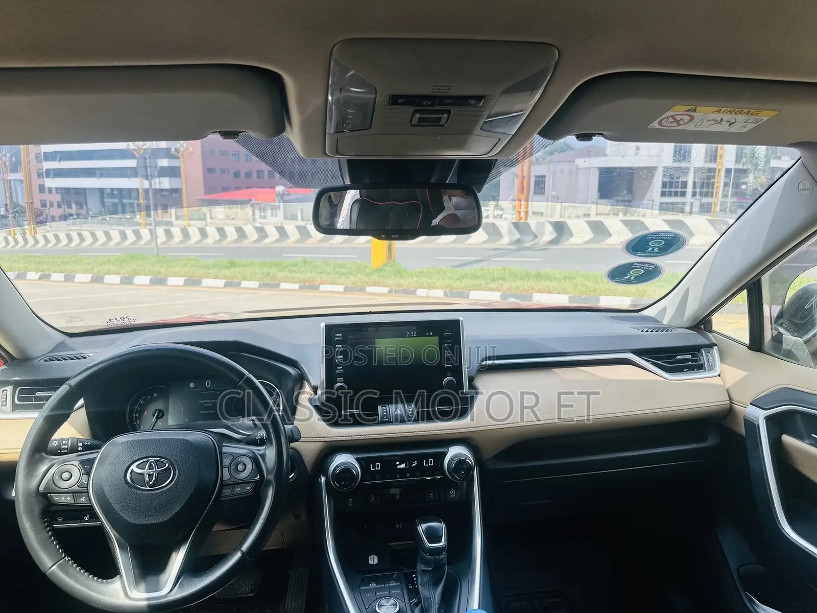 Toyota RAV4 2019 Red