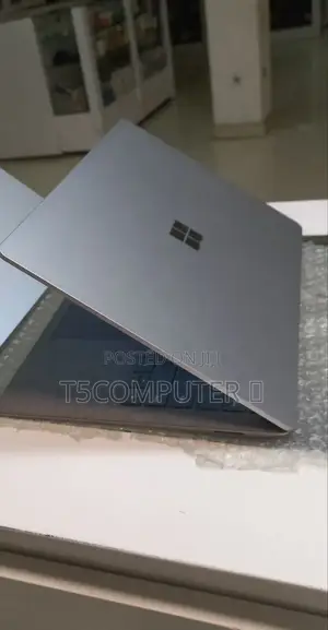 New Laptop Microsoft Surface Laptop 4 16GB Intel Core I7 SSD 512GB