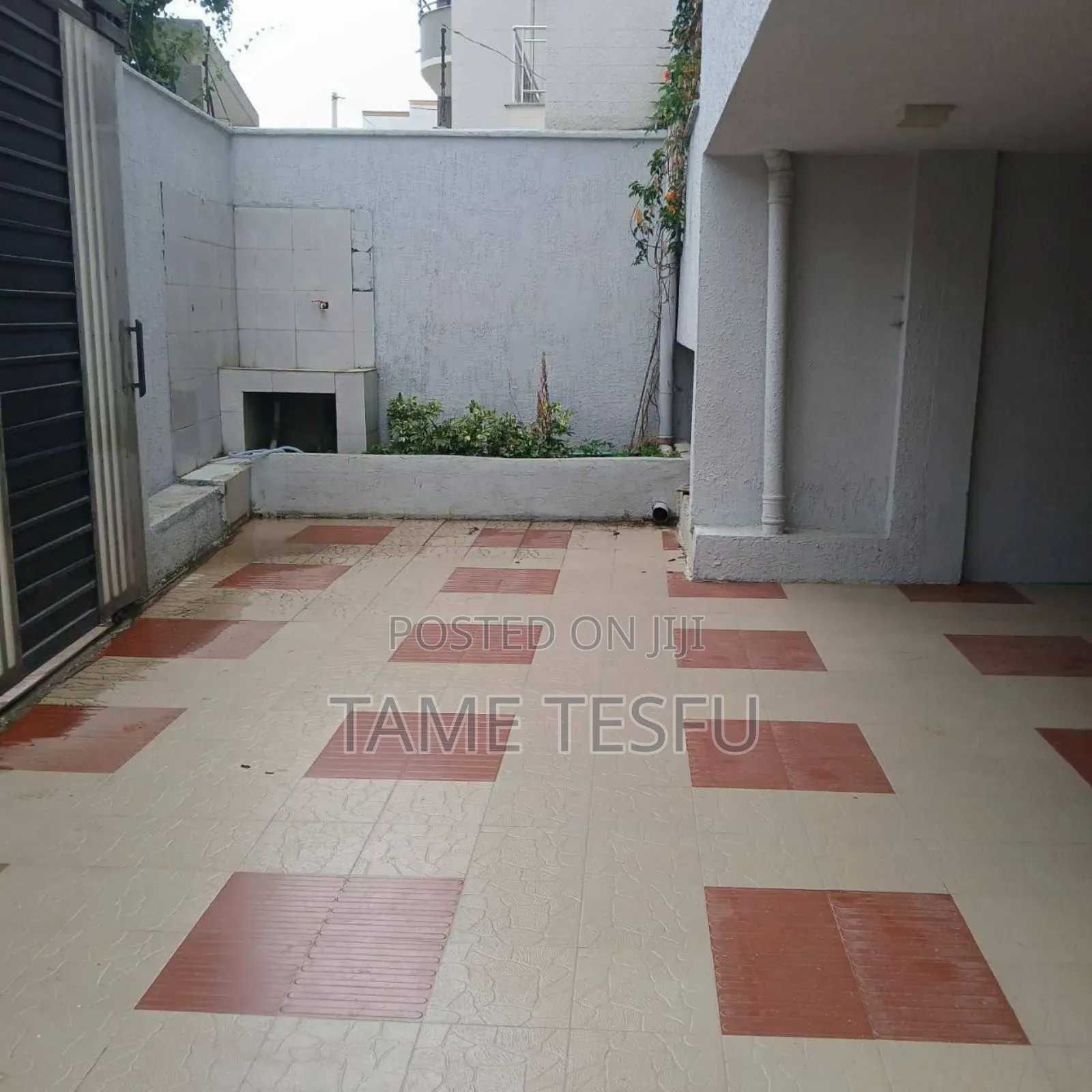 Furnished 6bdrm House in Hayat, Bole for sale