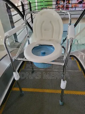 Toilet Chair//Hospital Bathroom Applicable: Elderly,Disabled