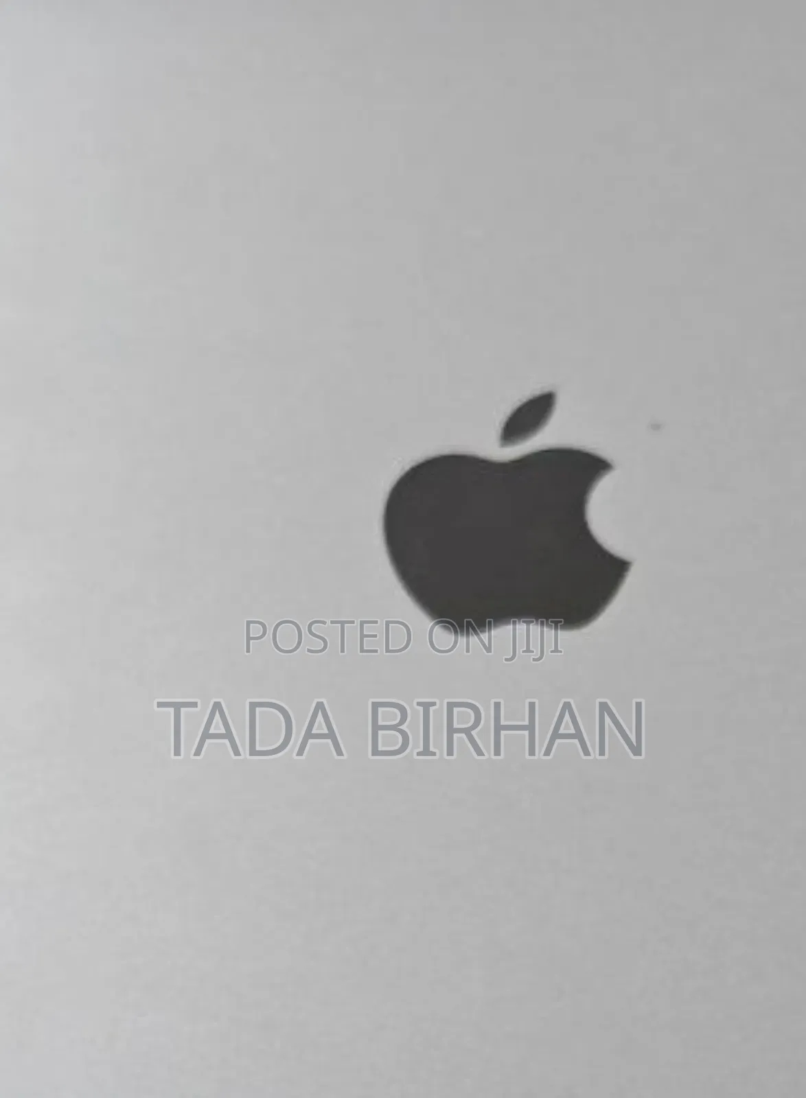 New Laptop Apple MacBook Pro 2022 M2 8GB Intel Core M2 SSD 256GB