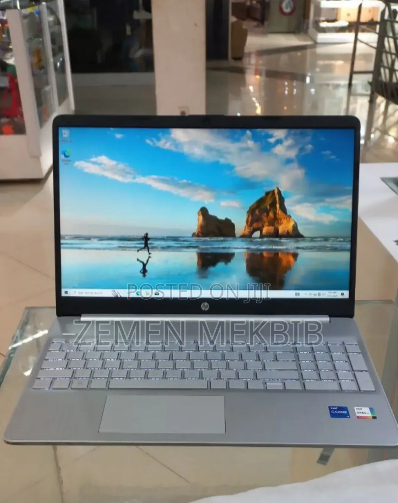 New Laptop HP Stream Notebook 8GB Intel Core I7 SSD 512GB