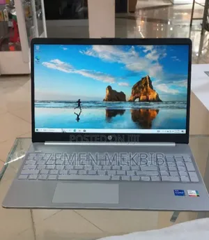 New Laptop HP Stream Notebook 8GB Intel Core I7 SSD 512GB