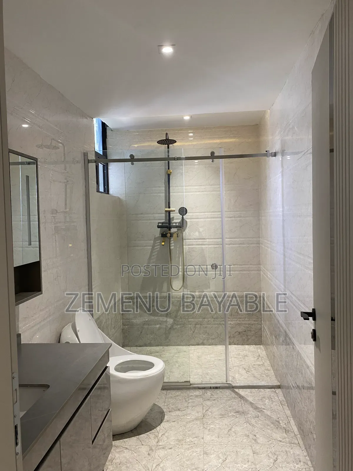 3bdrm Apartment in Dema Hope Real, Yeka for sale