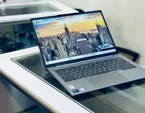 New Laptop Lenovo Thinkbook 14 16GB Intel Core Ultra 7 SSD 512GB