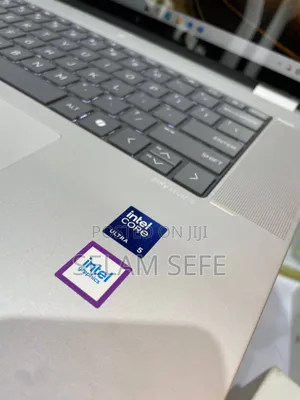 New Laptop HP Envy X360 15z 16GB Intel Core I5 SSD 512GB