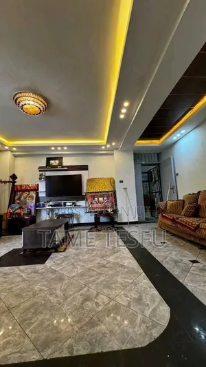 Furnished 8bdrm House in Summit, Bole for sale