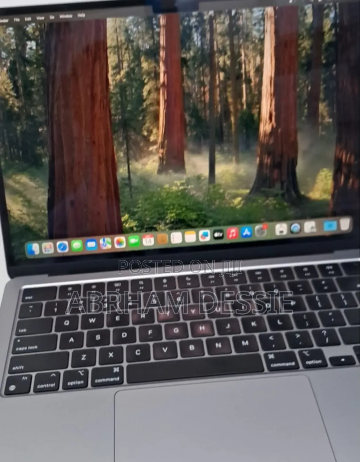 New Laptop Apple MacBook Pro M1 8GB Intel Core I5 SSD 256GB