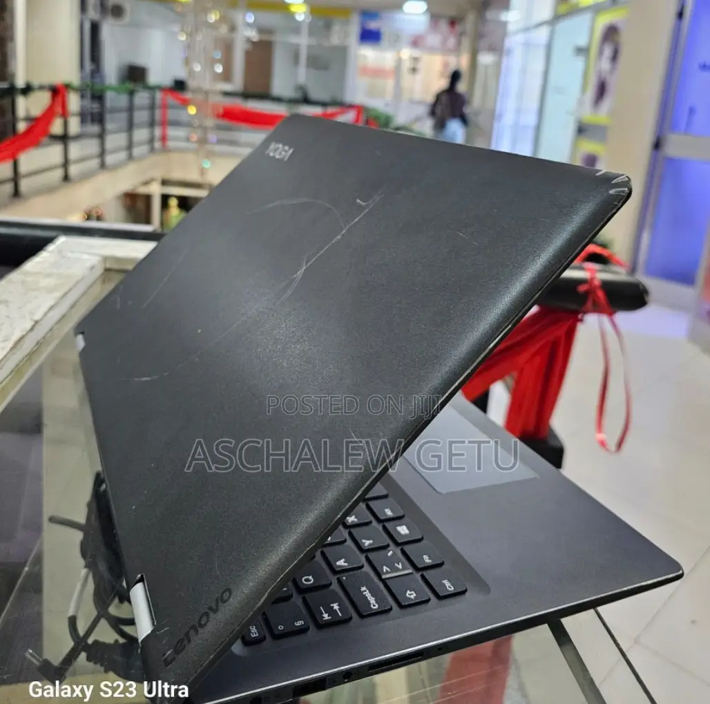 New Laptop Lenovo Yoga 7i 8GB Intel Core I7 SSD 256GB