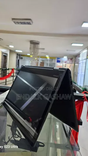 New Laptop Lenovo ThinkPad Yoga 370 8GB Intel Core I7 SSD 256GB