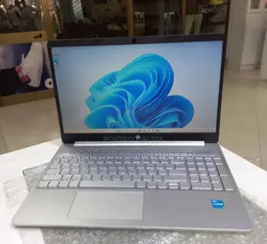 New Laptop HP Stream Notebook 8GB Intel Core I3 SSD 1T