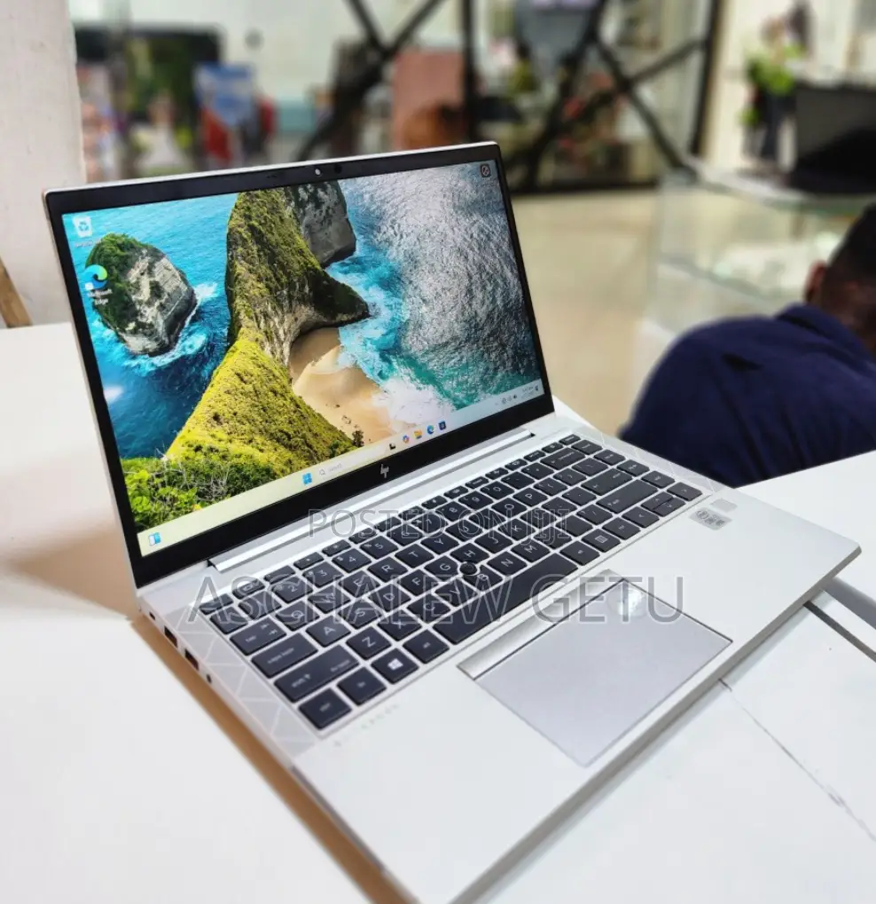 New Laptop HP EliteBook 840 G7 16GB Intel Core I7 SSD 512GB