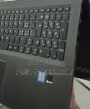 New Laptop Lenovo Yoga 330 8GB Intel Core I7 SSD 256GB