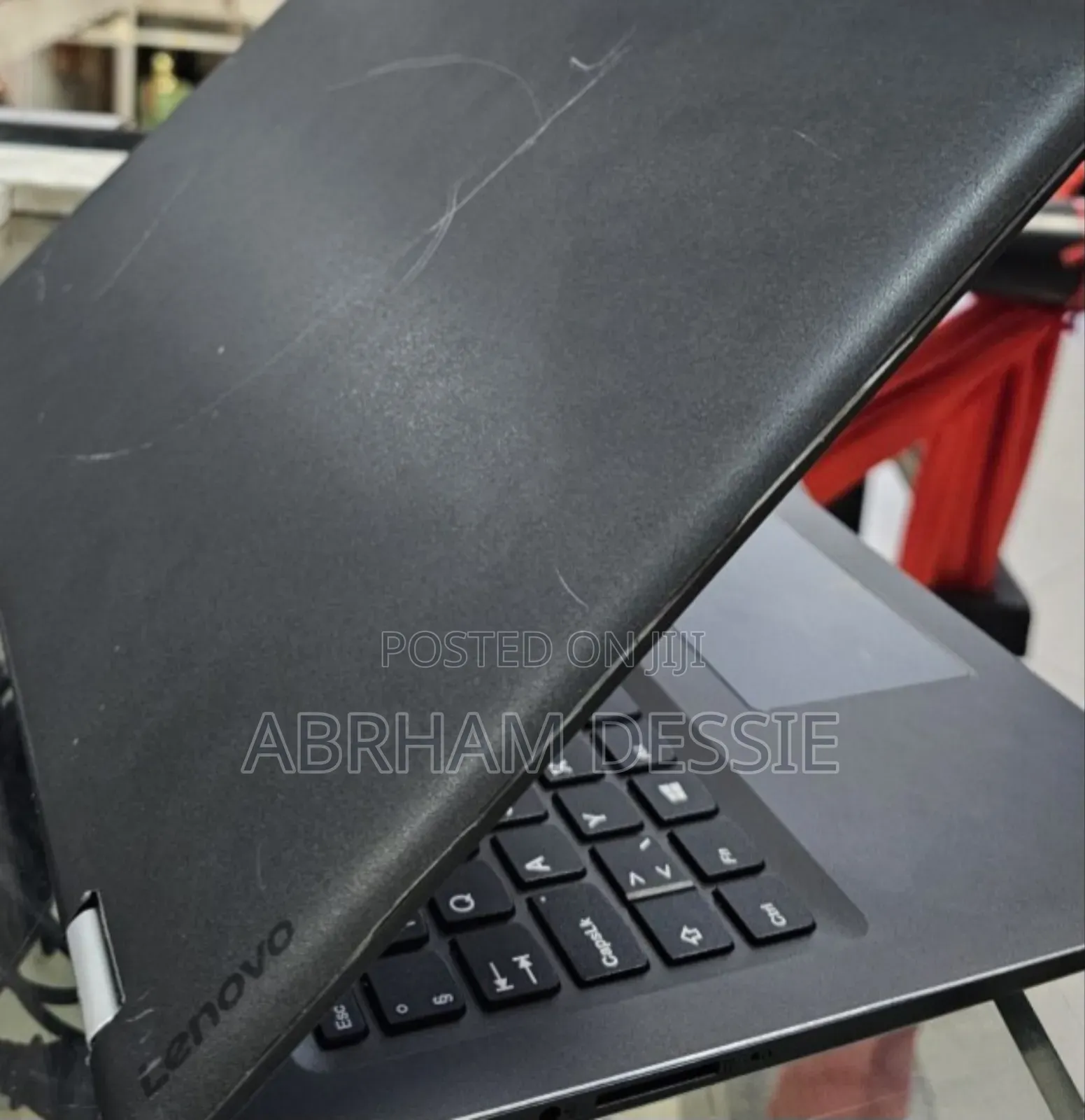 New Laptop Lenovo Yoga 330 8GB Intel Core I7 SSD 256GB