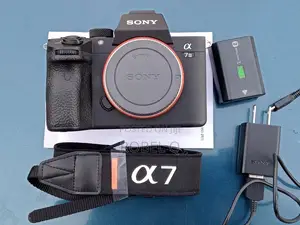 Photo - Sony Alpha 7 Iii With 28-70mm Kit Lens Video