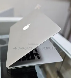 Laptop Apple MacBook Air 2011 4GB Intel Core I5 SSD 128GB