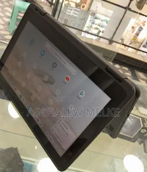 Photo - New Laptop Dell Chromebook 13 8GB Intel Celeron SSD 60GB