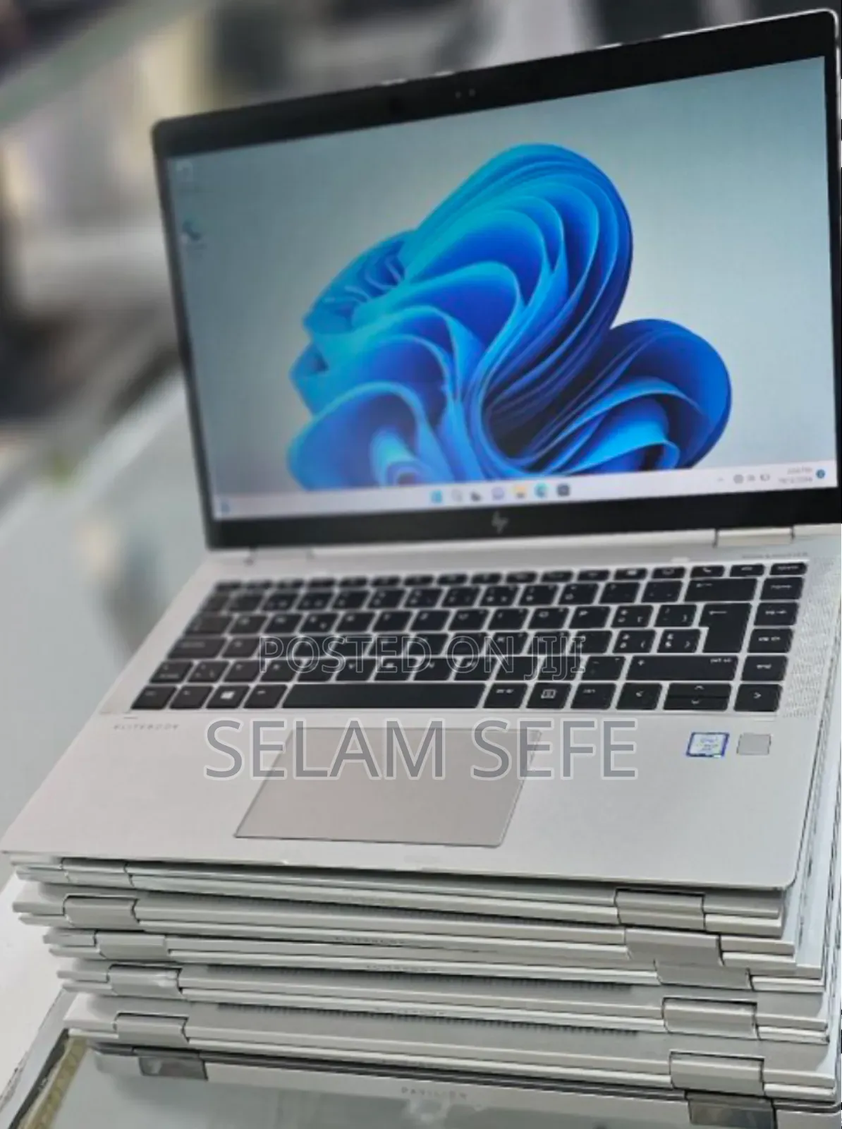 New Laptop HP EliteBook X GB Intel Core I7 SSD 512GB