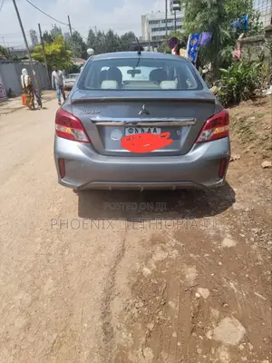 Mitsubishi Attrage 2021 Gray