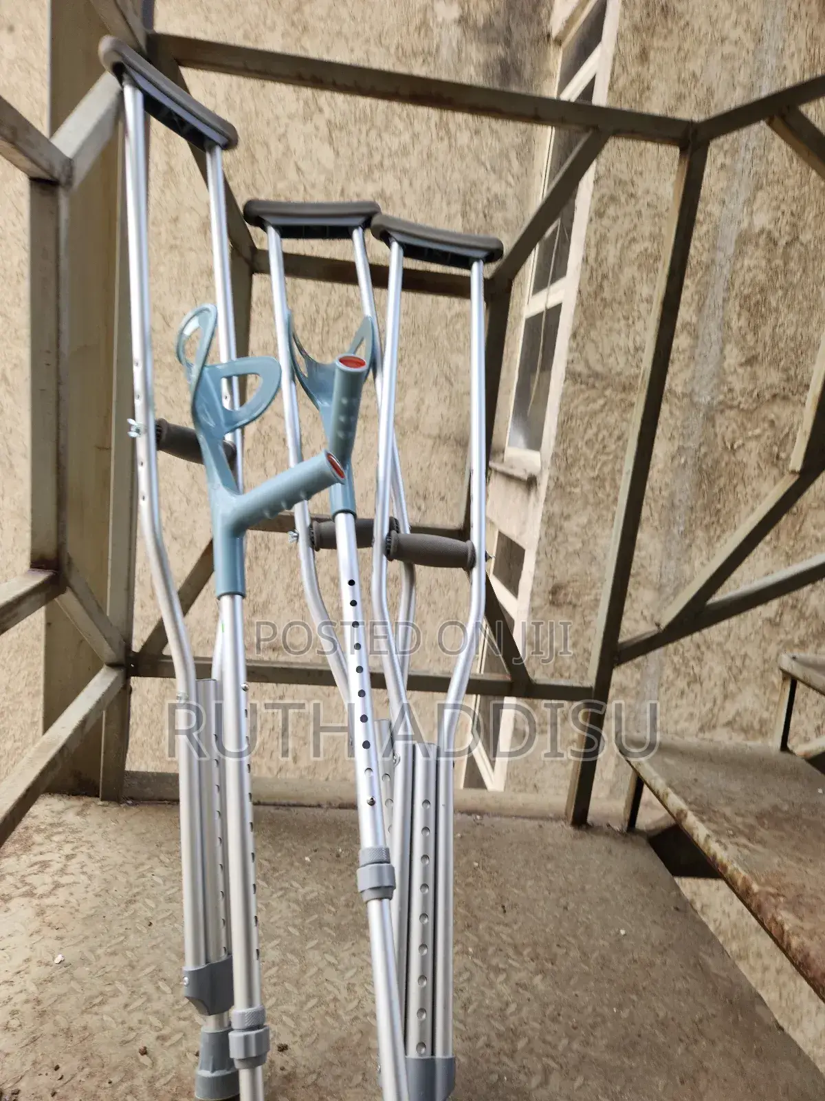 Crutches想像crutches吃完crutches才子crutches黨派crutches半年crutches