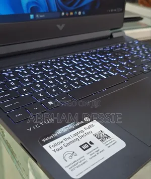 New Laptop HP Pavilion 15 8GB AMD Ryzen 5 SSD 512GB