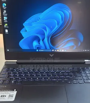 New Laptop HP Pavilion 15 8GB AMD Ryzen 5 SSD 512GB