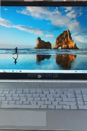 New Laptop HP Stream Notebook 8GB Intel Core I7 SSD 512GB
