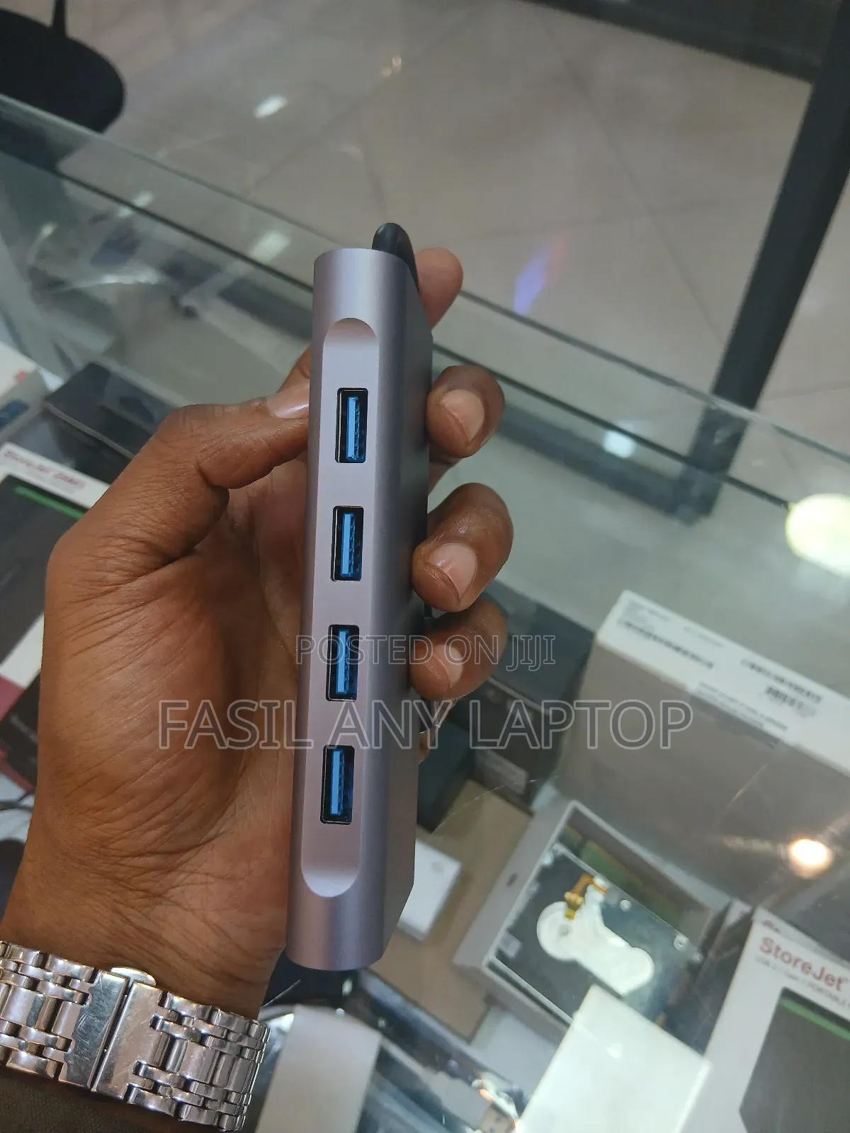 Type-C to HDTV 11in 1 Convertor