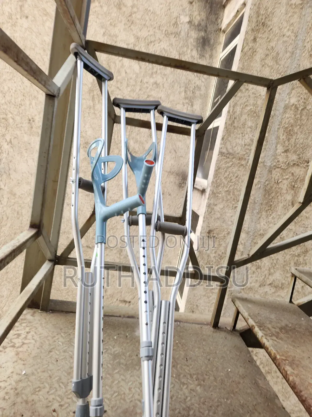 Crutches才子crutches本身crutches𢘫的crutches營業crutches與日crutches