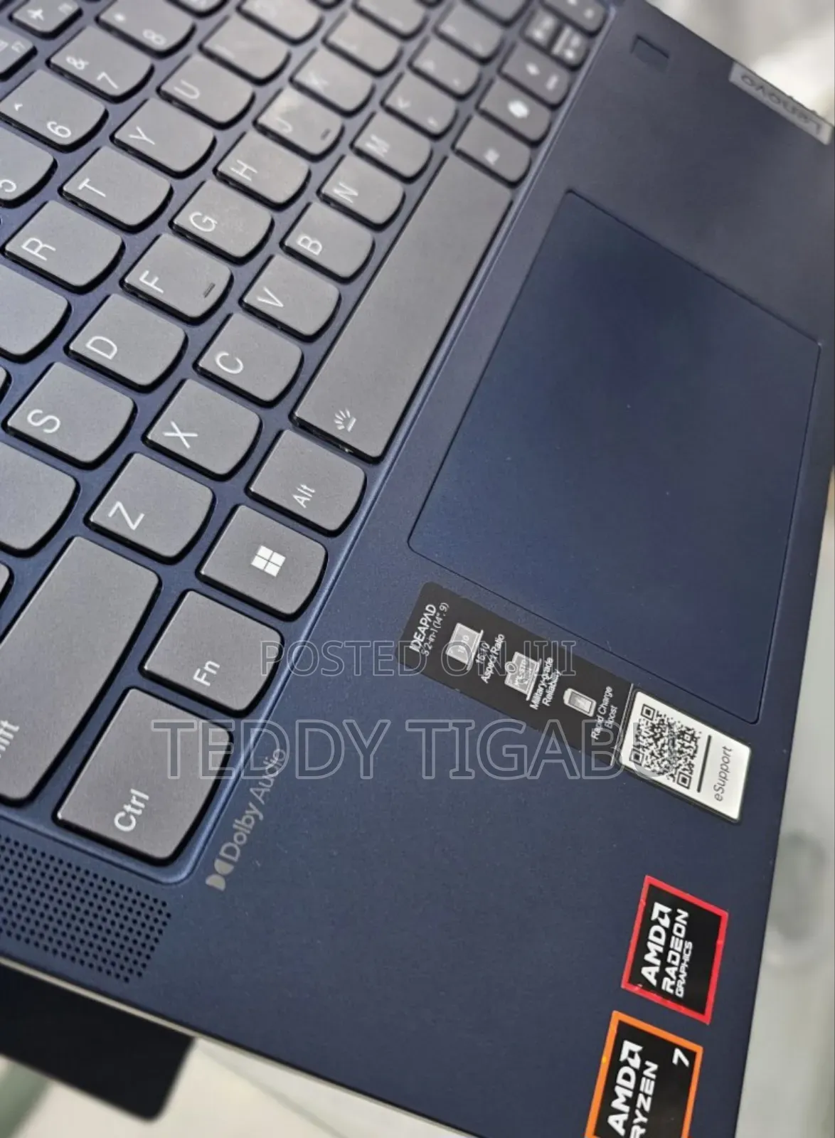 New Laptop Lenovo 16GB AMD Ryzen 7 SSD 1T