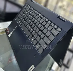 New Laptop Lenovo 16GB AMD Ryzen 7 SSD 1T