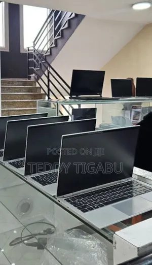 New Laptop HP Spectre 16GB Intel Core I7 SSD 512GB