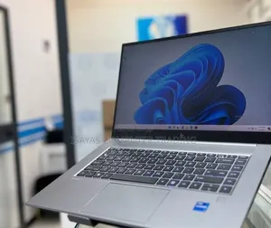 New Laptop HP ZBook X2 16GB Intel Core I7 SSD 512GB