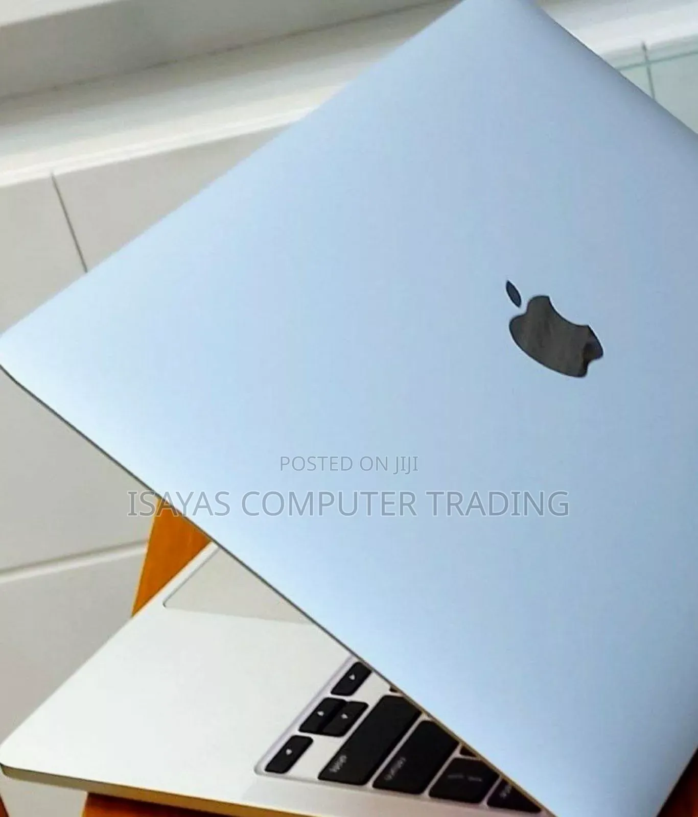 New Laptop Apple MacBook Pro M1 8GB SSHD (Hybrid) 512GB