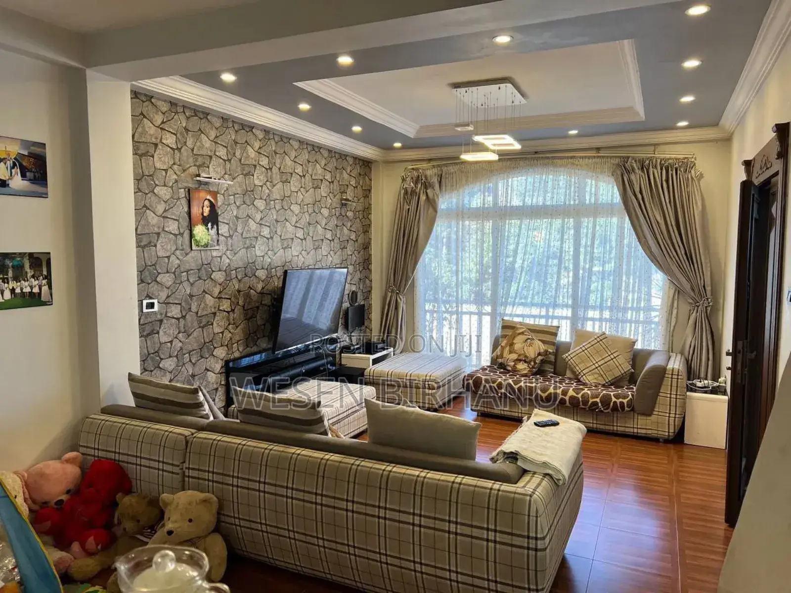 6bdrm House in የ ግል ቤት, Addis Ketema for sale