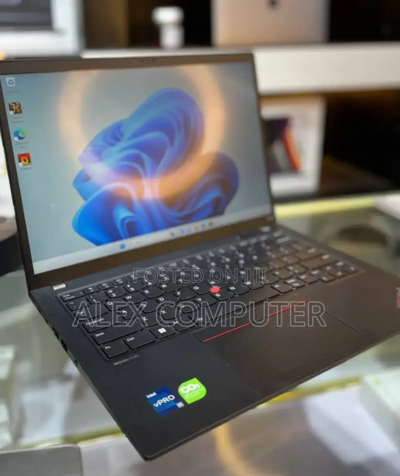 New Laptop Lenovo ThinkPad T14s G4 32GB Intel Core I7 SSD 512GB