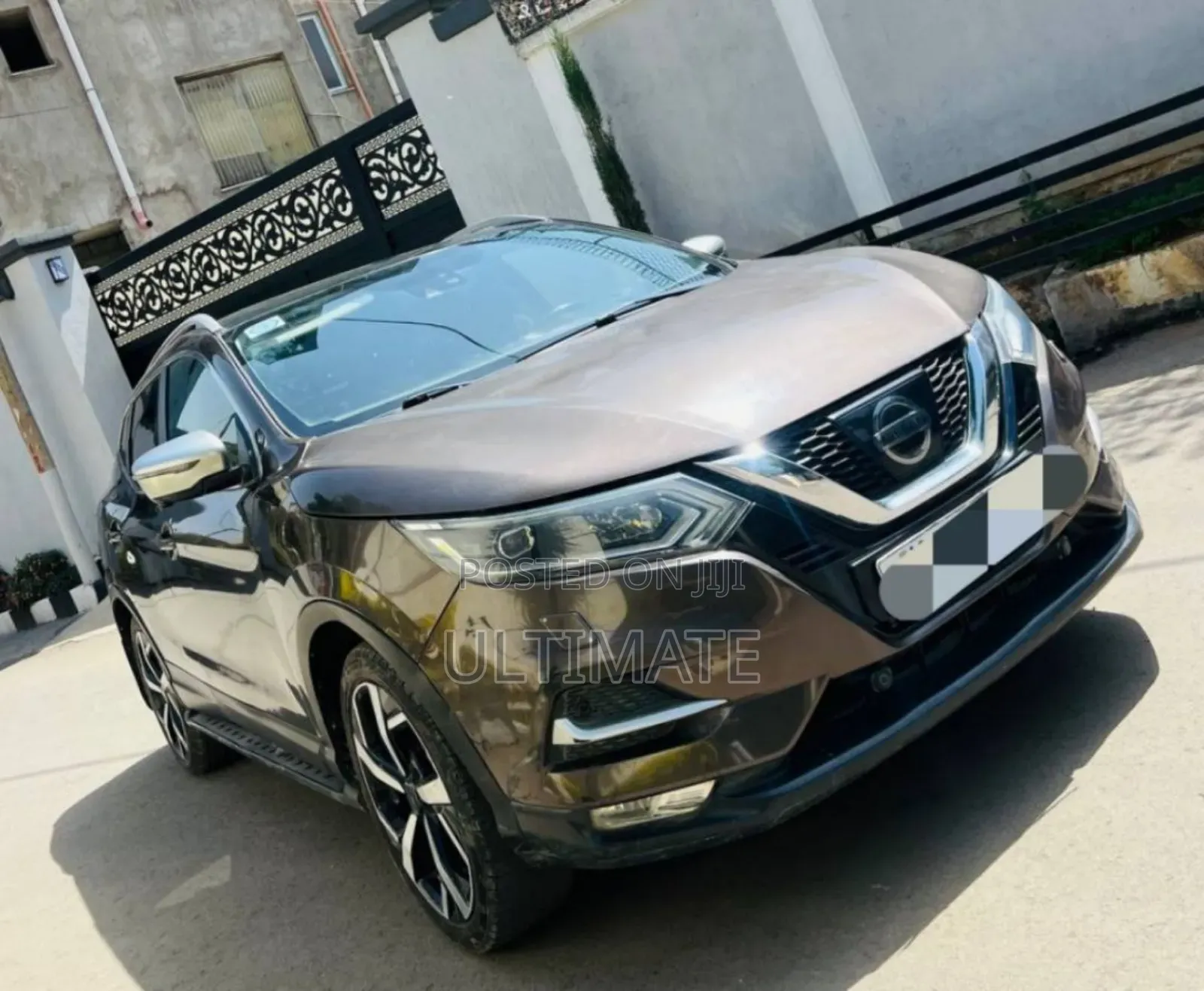 Nissan Qashqai 2017 Brown