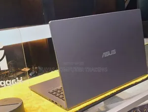 New Laptop Asus 16GB Intel Core I7 SSD 512GB