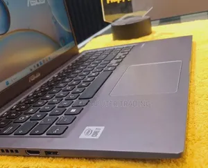 New Laptop Asus 16GB Intel Core I7 SSD 512GB