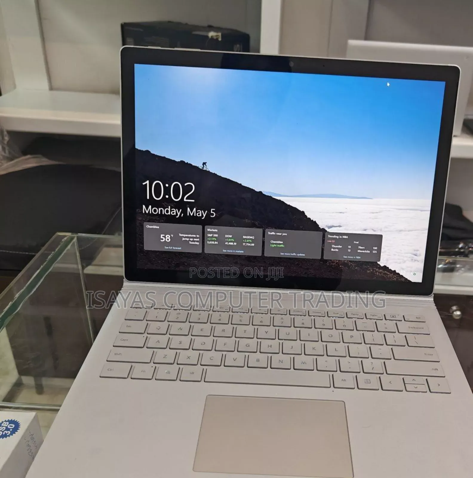 New Laptop Microsoft Surface 16GB Intel Core I7 SSD 512GB